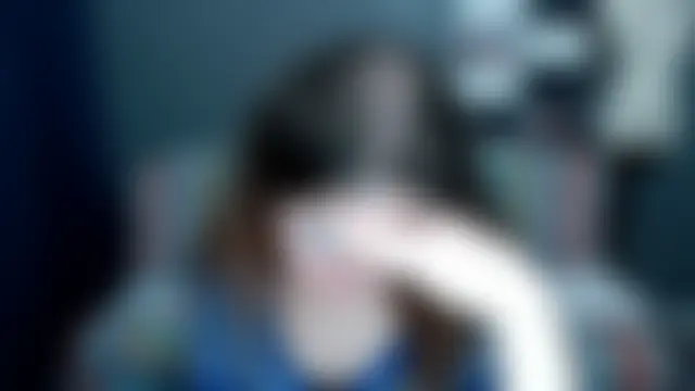 غرفة دردشة pa1e_pr1ncess المباشرة