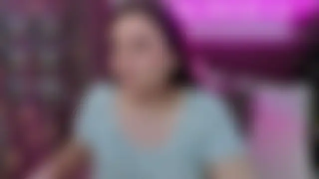 FeralPeach Chat XXX in diretta