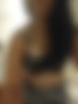 NakedMILFx Chat XXX in diretta