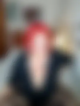 SarahDelSol's Live Chat Room