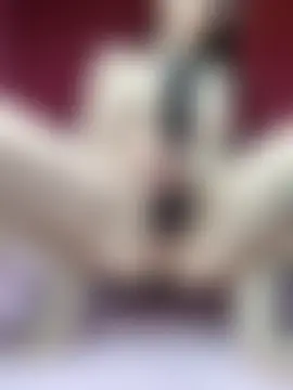 Love_Lysa_'s Live Chat Room