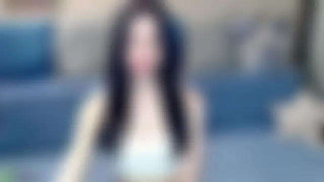 SelinLi Adlı Modelin Canlı Sohbet Odası