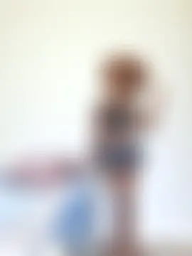 Živá chatovací místnost Kamdollie