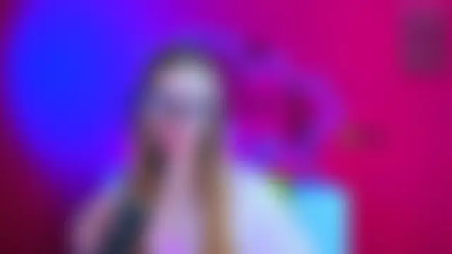 Онлайн чат XXX maddy_moah