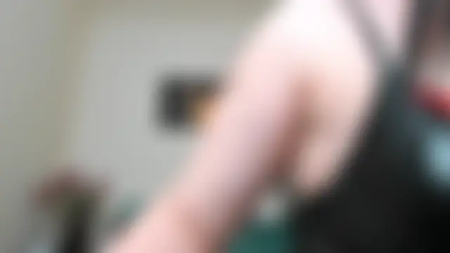 GoldenLunaaのライブチャットルーム