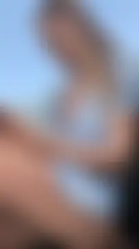 Sala de chat en directo de Risky_girl23_