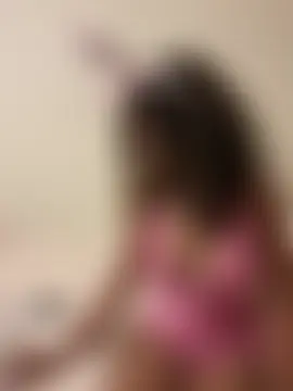 cleooxoxo's Live Chat Room