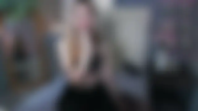 KiraNikson Adlı Modelin Canlı Sohbet Odası