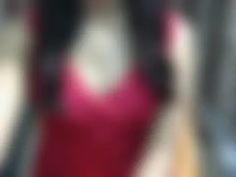 Adorable_Ayesha Adlı Modelin Canlı Sohbet Odası