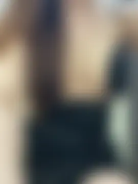 Sury-babi Adlı Modelin Canlı Sohbet Odası