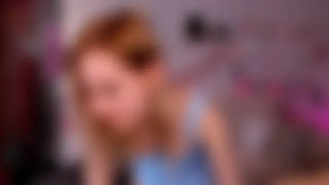 LillianShine Adlı Modelin Canlı Sohbet Odası