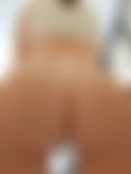 Happy_Gym_Year: вебкам-шоу