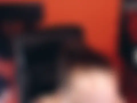 Živá chatovací místnost _MissJaneWarren_