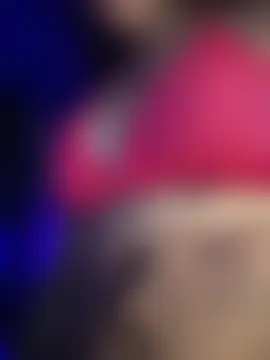 Sophie_LS' Live Chat Room