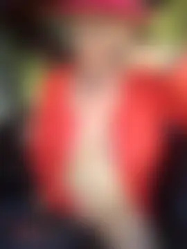 Hot-Muci Adlı Modelin Canlı Sohbet Odası