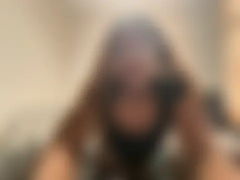 khonnieyouslut élő chatszobája