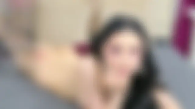 ErinEvans Adlı Modelin Canlı Sohbet Odası