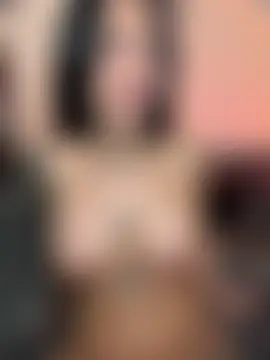 LexiCoco Adlı Modelin Canlı Sohbet Odası