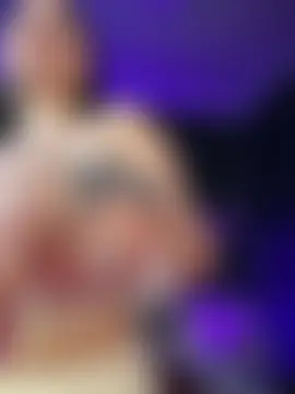 Megaan__More: δωμάτιο απευθείας συνομιλίας