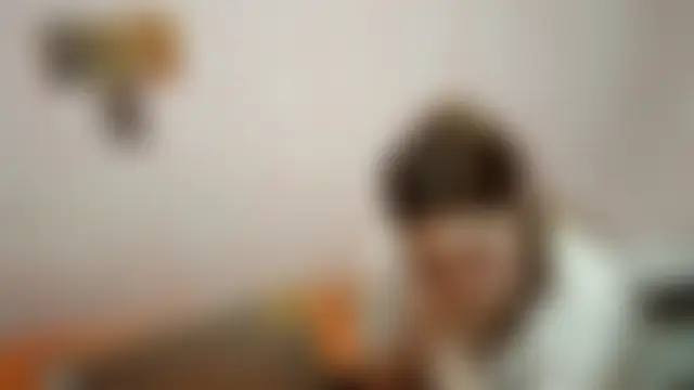 XXX chat uživo modela JanineThielman