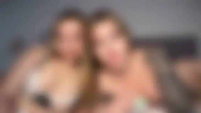 Show modela PinkNoir na web-kameri