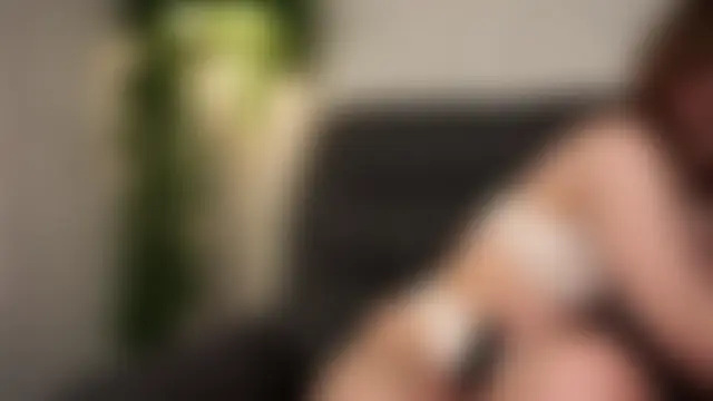 MelodyBaur: δωμάτιο απευθείας συνομιλίας