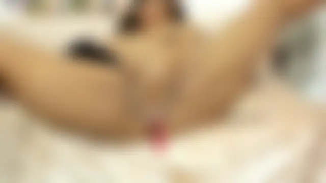 HornyMariu's Live Chat Room