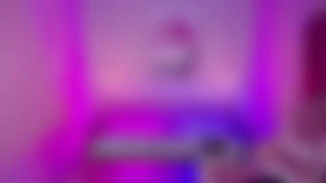 Adri_gomez_x élő chatszobája