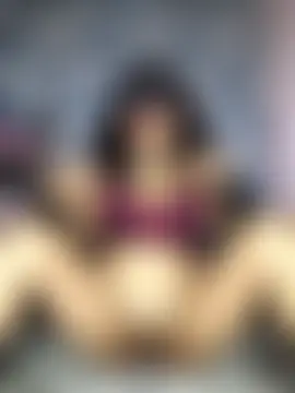 _DesigirlRoshni élő chatszobája