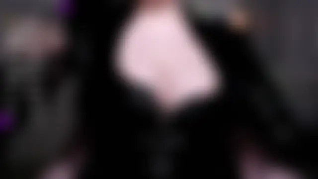 laura_palmerr – Naživo chatovacia miestnosť