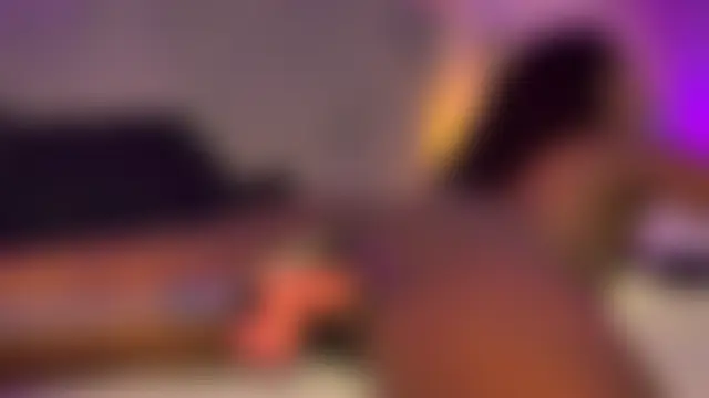 FiorelaLenin 现场聊天室