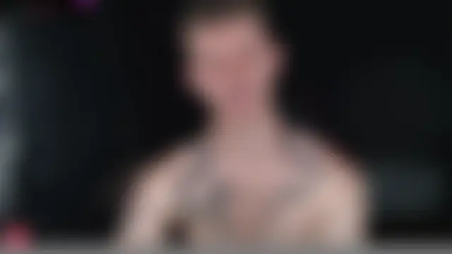 عرض كام andrewxbi