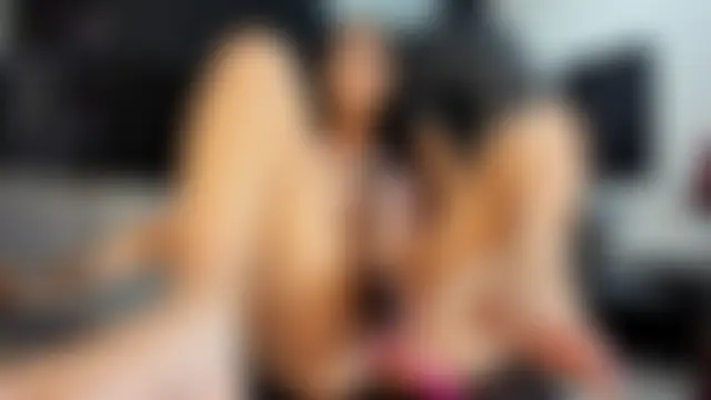 Luciaoregon's Live Chat Room