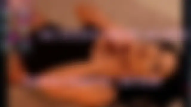 IvyNoirr Ruang Obrolan Langsung