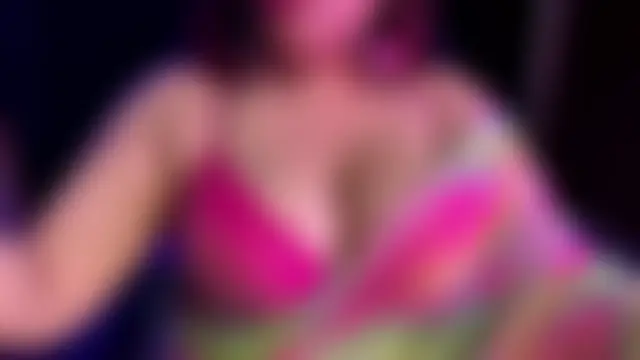 Queen_alisha Live chatroom