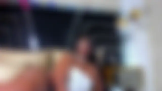 YallianaBrooks: онлайн-секс-чат