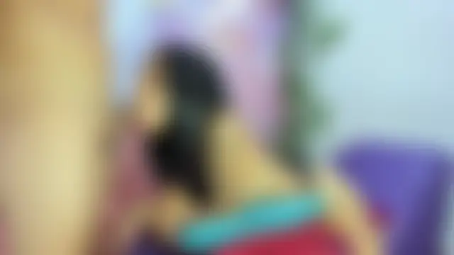 Онлайн чат Plays_cloe_sex