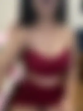 Maahhii: вебкам-шоу