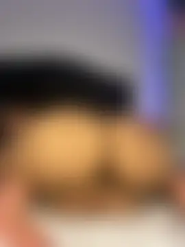 Živá chatovací místnost ArielleMillerr-