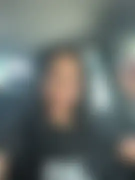 Shuggabutt élő chatszobája