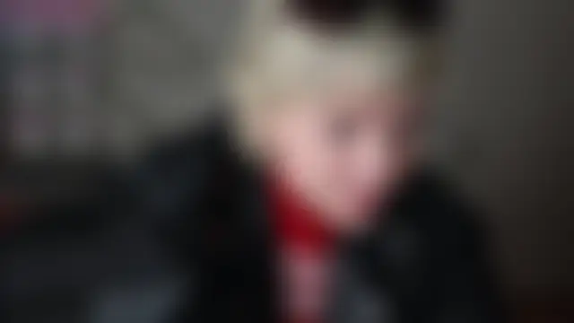 Rosette_Pricky élő chatszobája