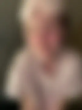 Emilly_Wills' Live Chat Room