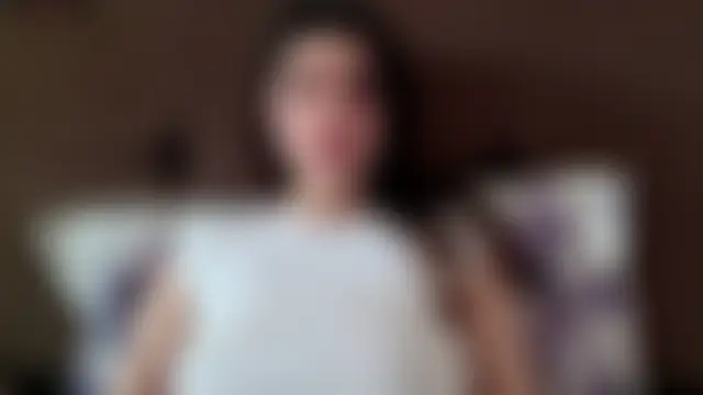 Jullyenn3 লাইভ চ্যাট রুম