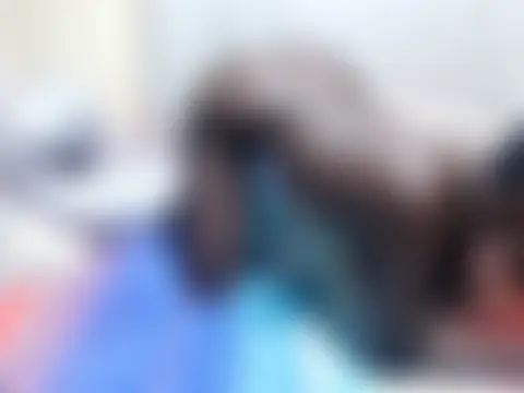 slender_sweet's Live Chat Room