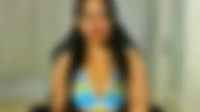 FannyXhot's Live Chat Room