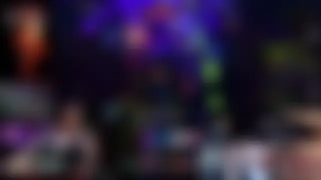 Онлайн чат lili-hot-77