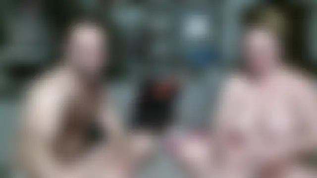 _Becca_und_Nimmersatt_: онлайн-чат