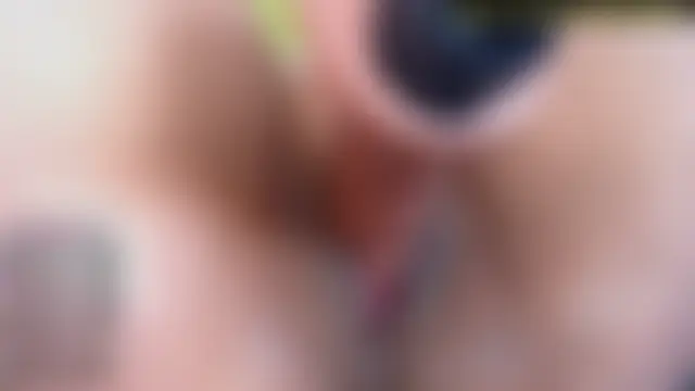 Victoria7777's Live Chat Room