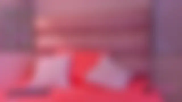 غرفة دردشة Charlott__18 المباشرة