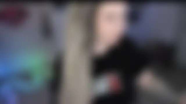 Bilik Sembang Langsung HoneySallyMoore